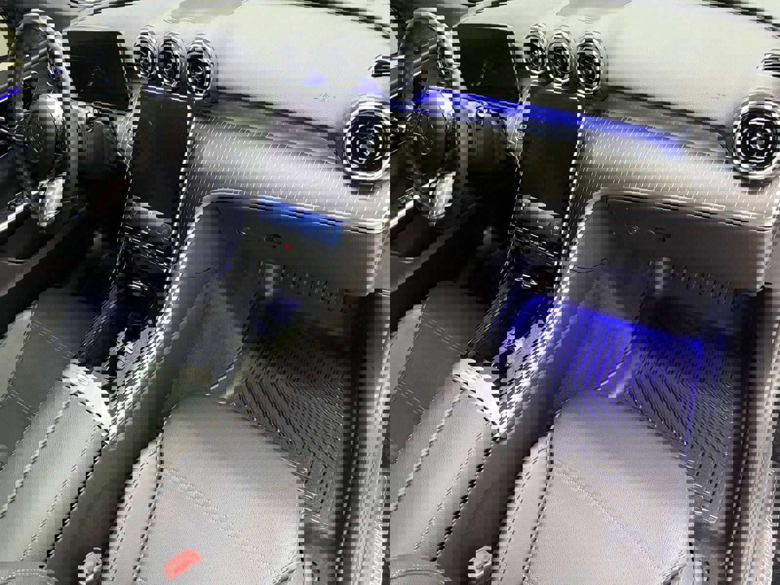 Used 2024 Mercedes-Benz C 300 C300 w/ Advanced USB Package image 35