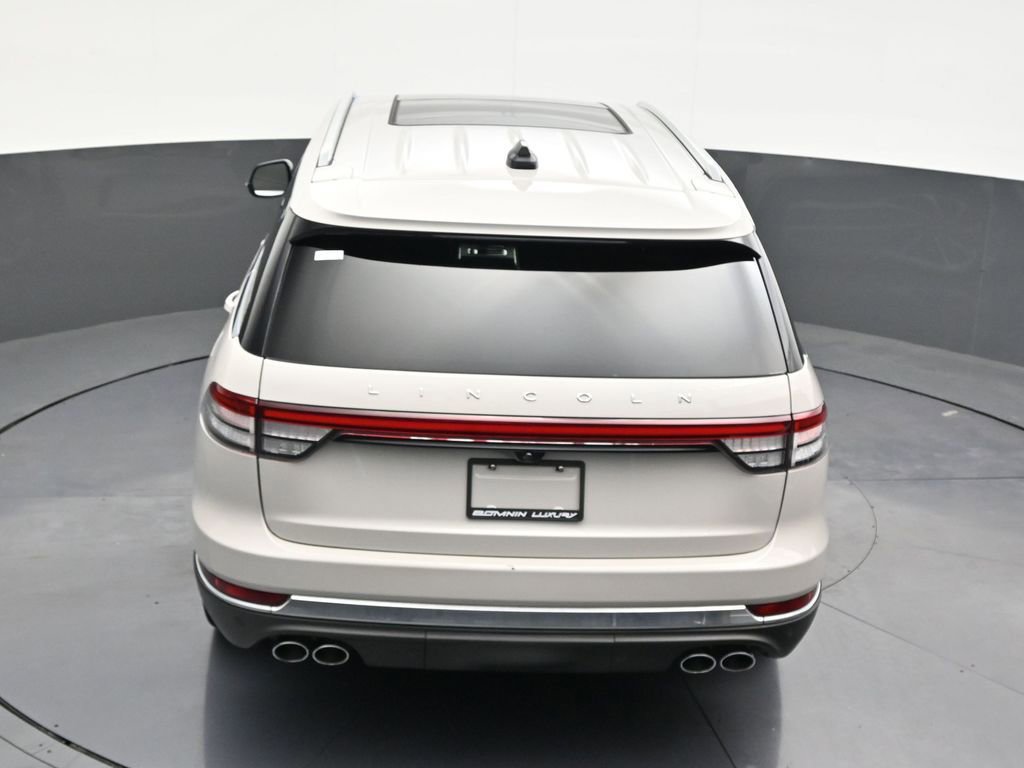Used 2025 Lincoln Aviator Reserve w/ Illumination Package image 19