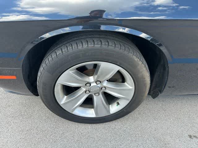 Certified 2019 Dodge Challenger SXT RWD image 3