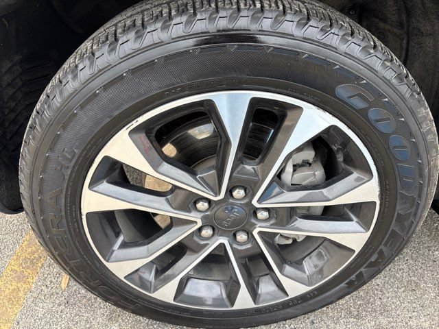 Used 2022 Jeep Grand Cherokee L Overland w/ Luxury Tech Group IV AWD/4WD image 8
