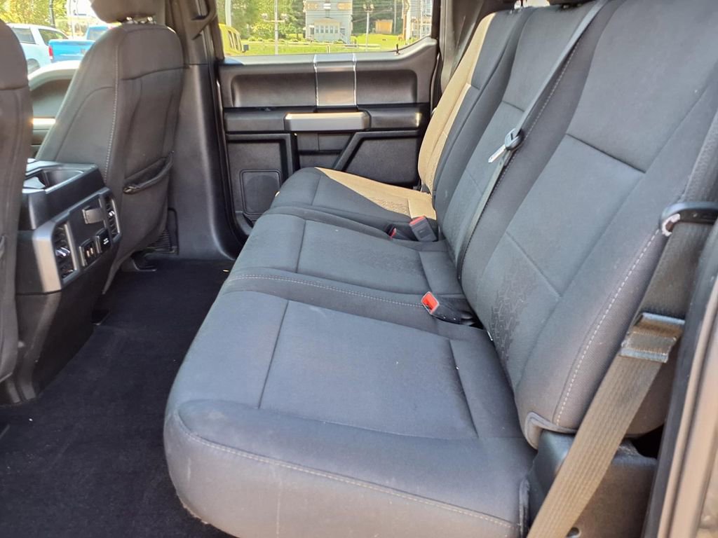 Used 2018 Ford F150 XLT w/ Equipment Group 302A Luxury AWD/4WD image 17