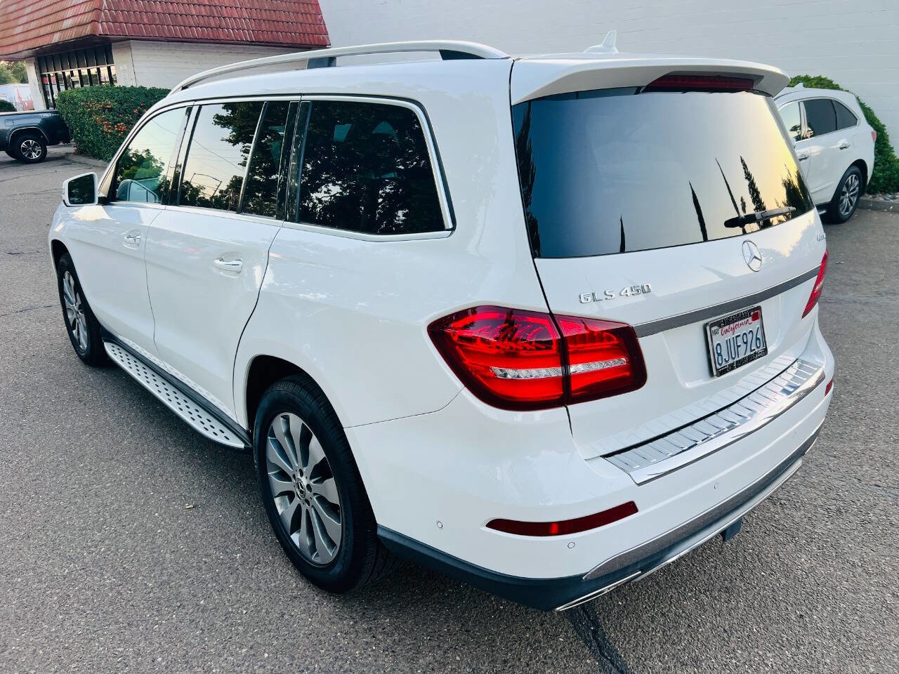 Used 2019 Mercedes-Benz GLS 450 4MATIC image 4