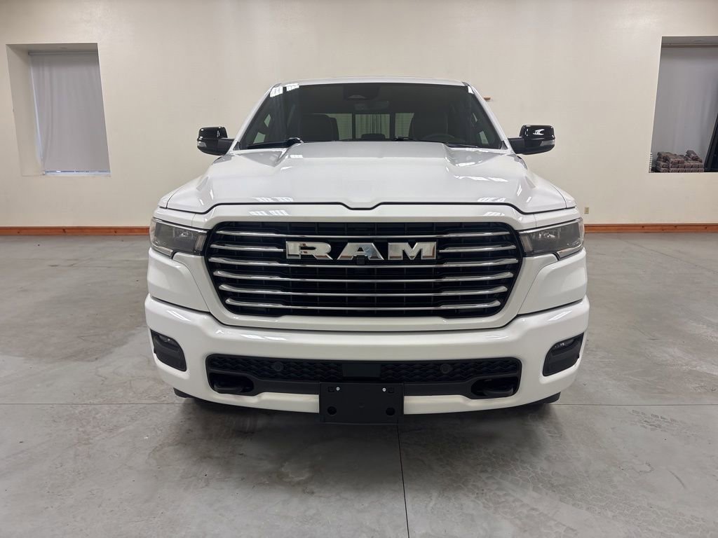 New 2026 RAM 1500 Laramie AWD/4WD image 3