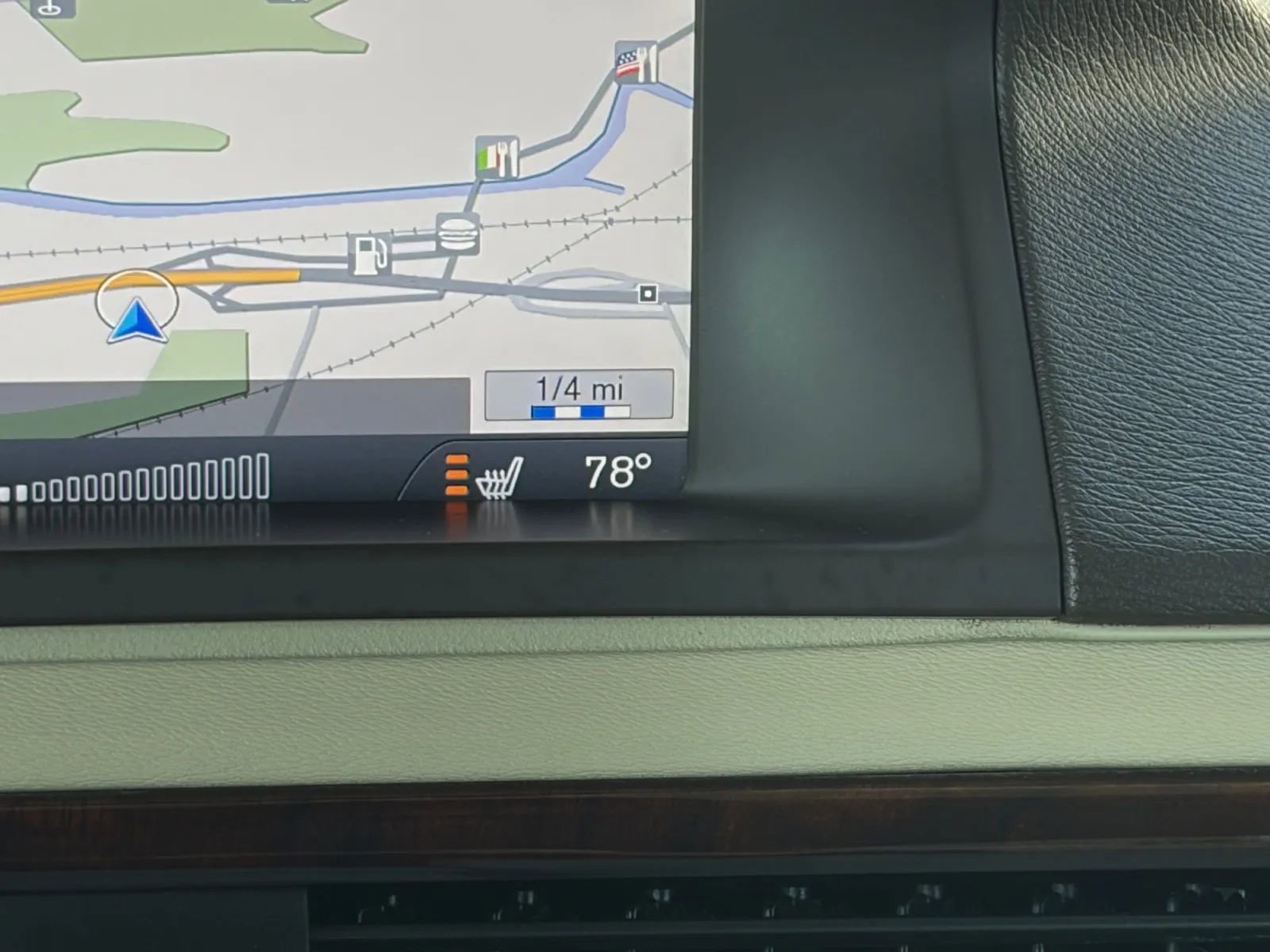 Used 2012 Volvo XC70 T6 image 23