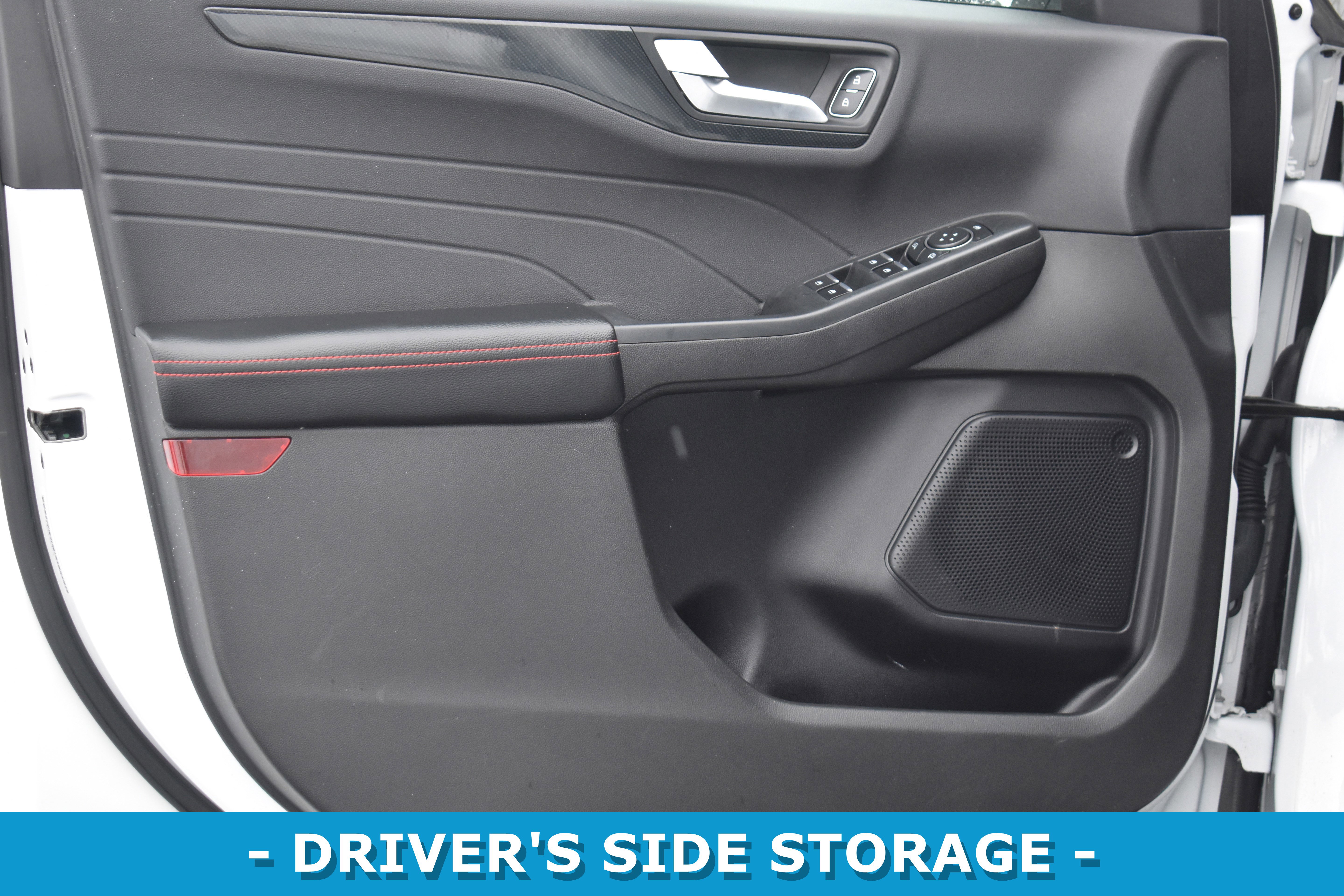 Used 2023 Ford Escape ST-Line image 5