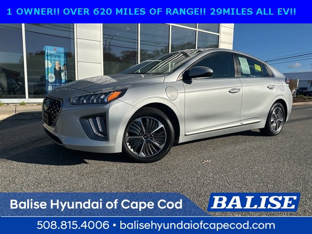 Used 2022 Hyundai Ioniq SEL image 1