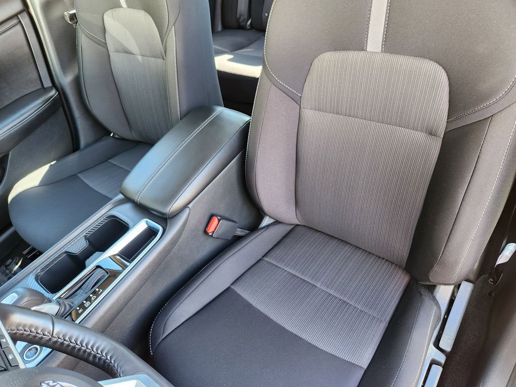 Used 2025 Nissan Sentra SV w/ All-Weather Package FWD image 10