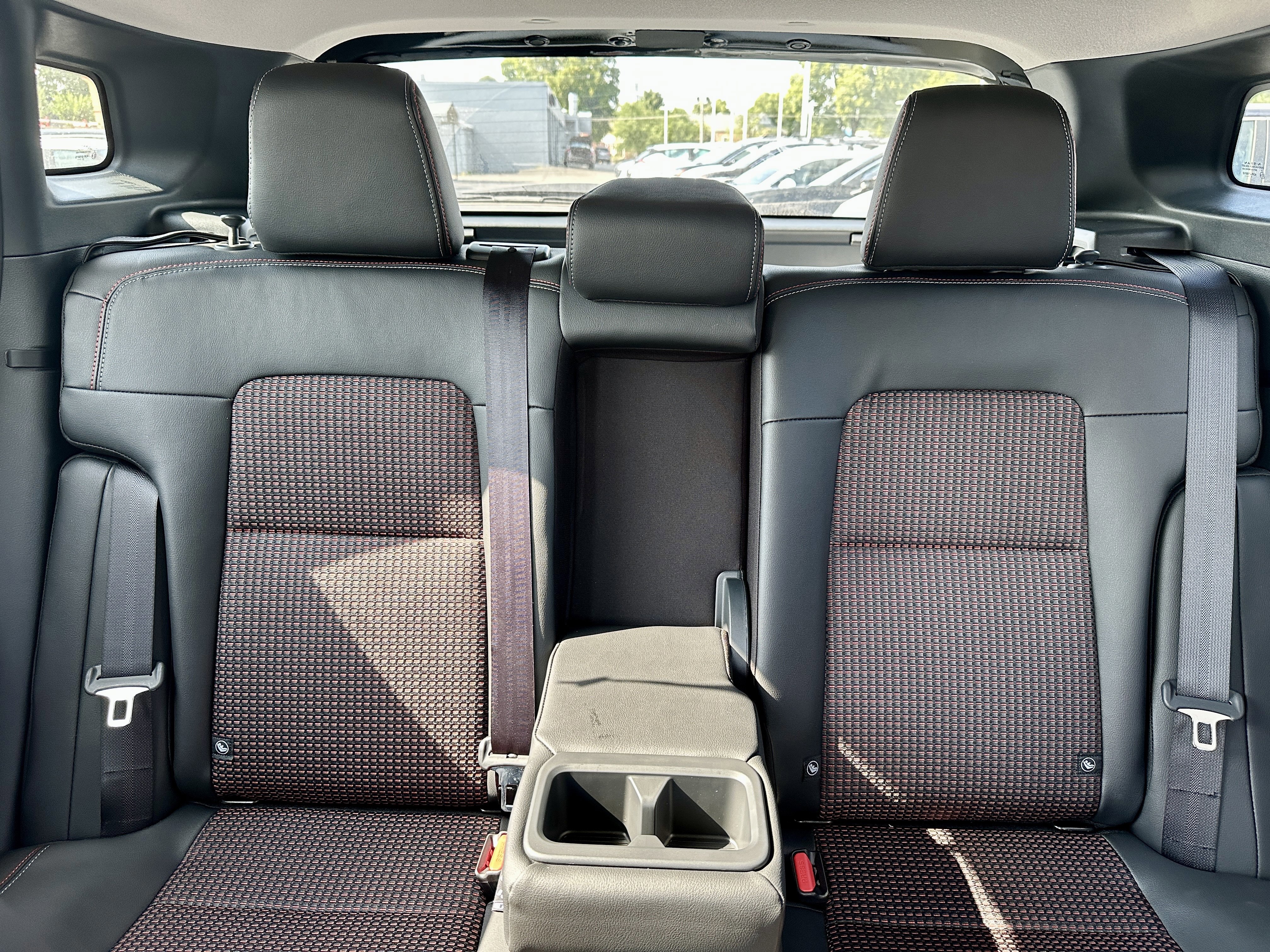 New 2026 Nissan Kicks SR w/ Cold Weather Package image 33