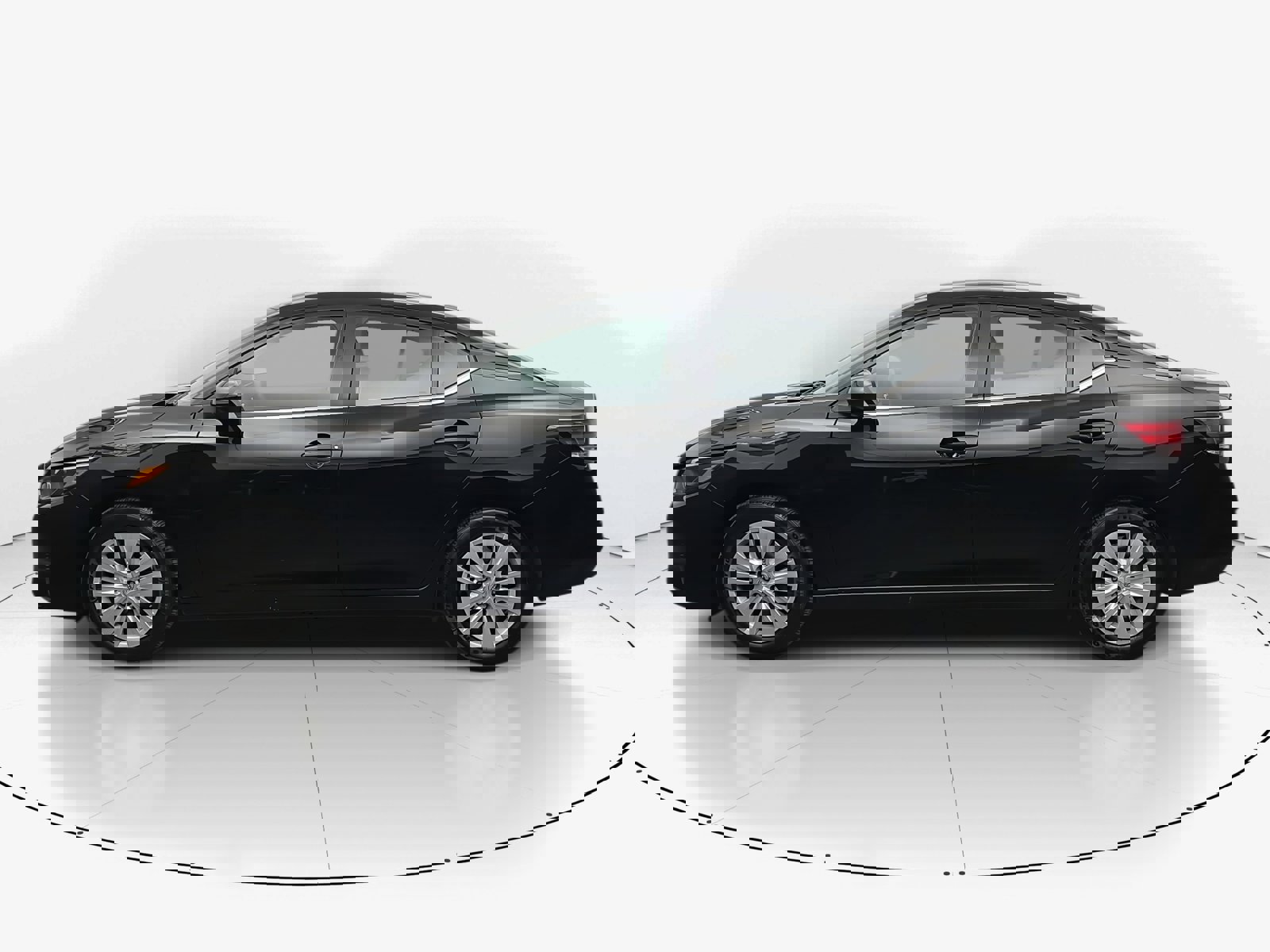 Used 2025 Nissan Sentra S image 4