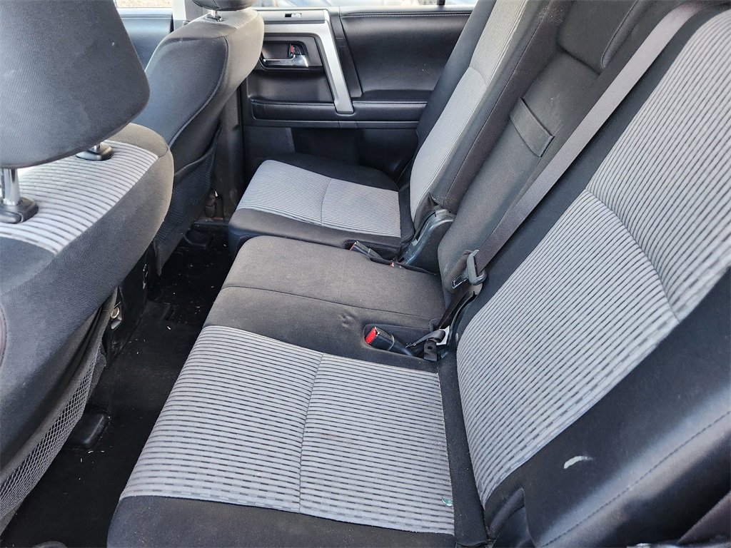 Used 2016 Toyota 4Runner SR5 image 9