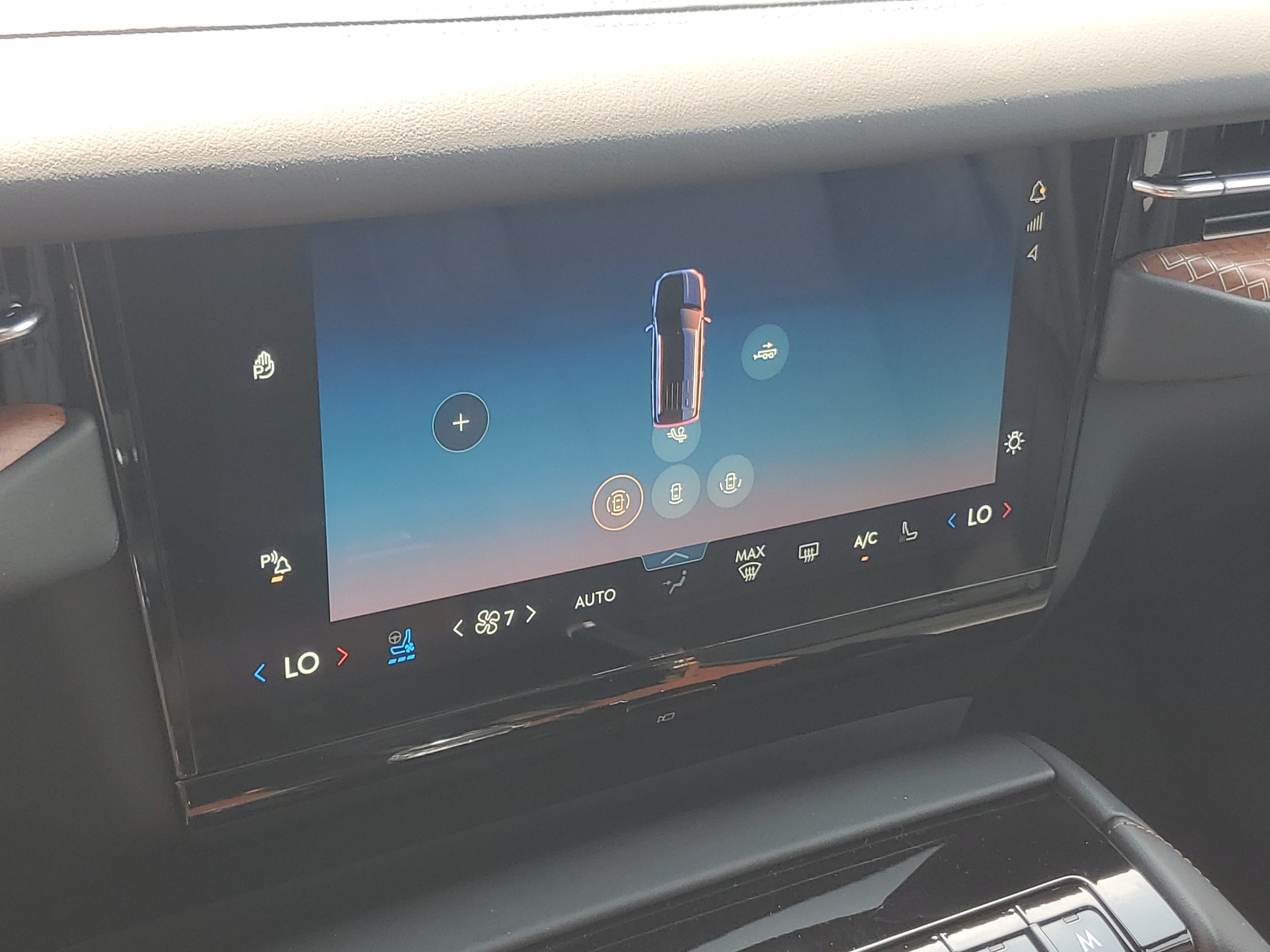 New 2027 Lincoln Navigator Black Label AWD/4WD image 24