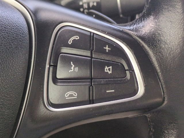 Used 2017 Mercedes-Benz GLC 300 4MATIC w/ Premium 2 Package image 27