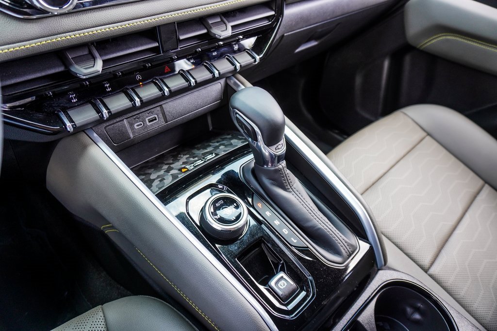 Used 2023 Chevrolet Colorado ZR2 w/ Desert Boss Special Edition image 37