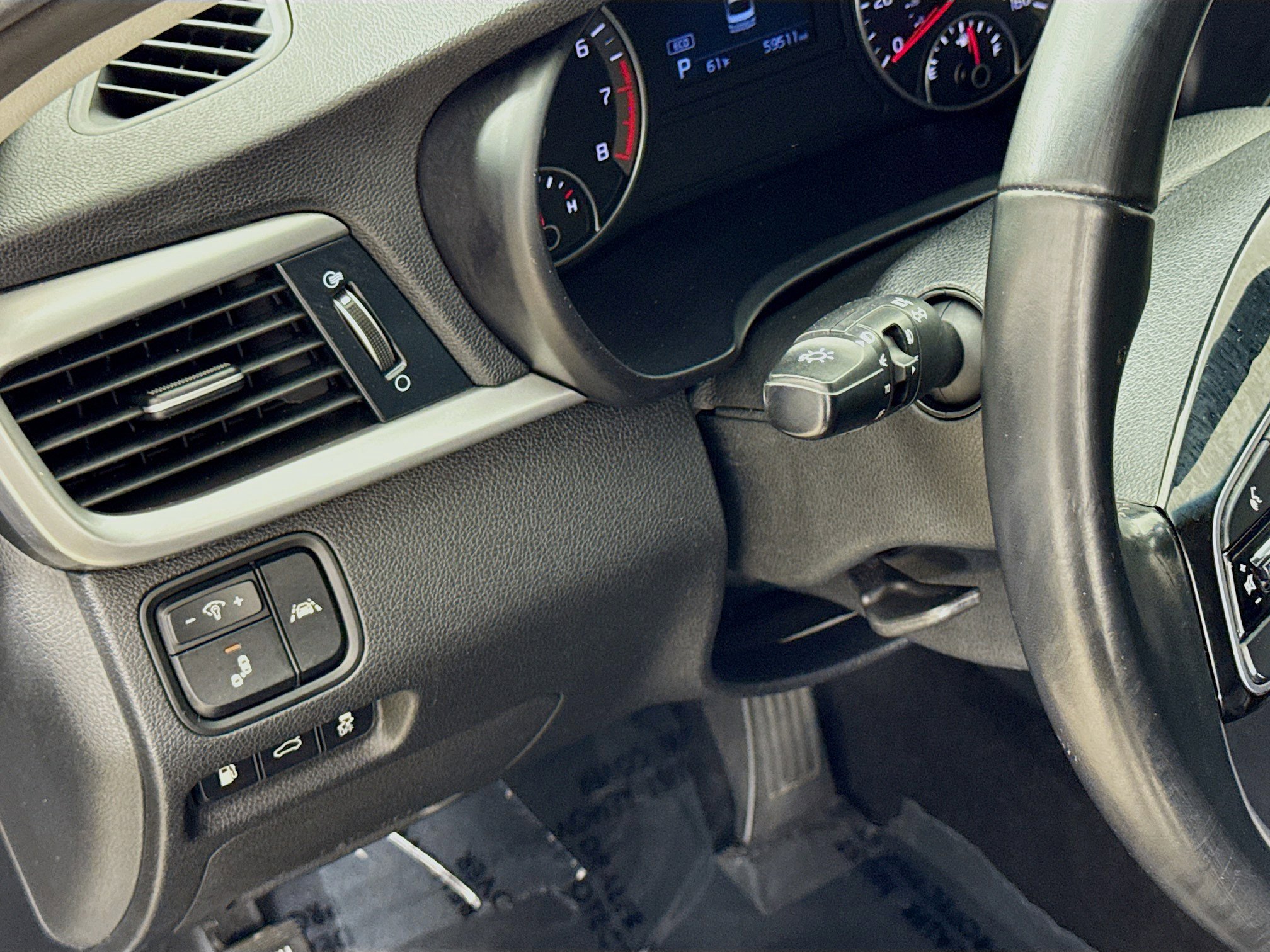 Used 2019 Kia Optima S image 10