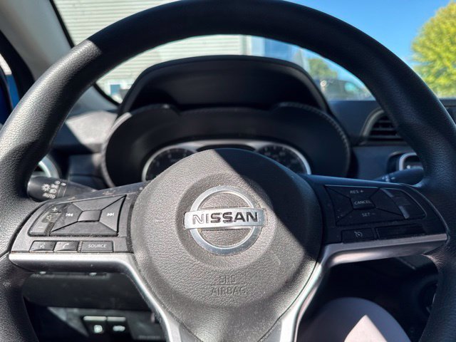 Used 2021 Nissan Versa S FWD image 34