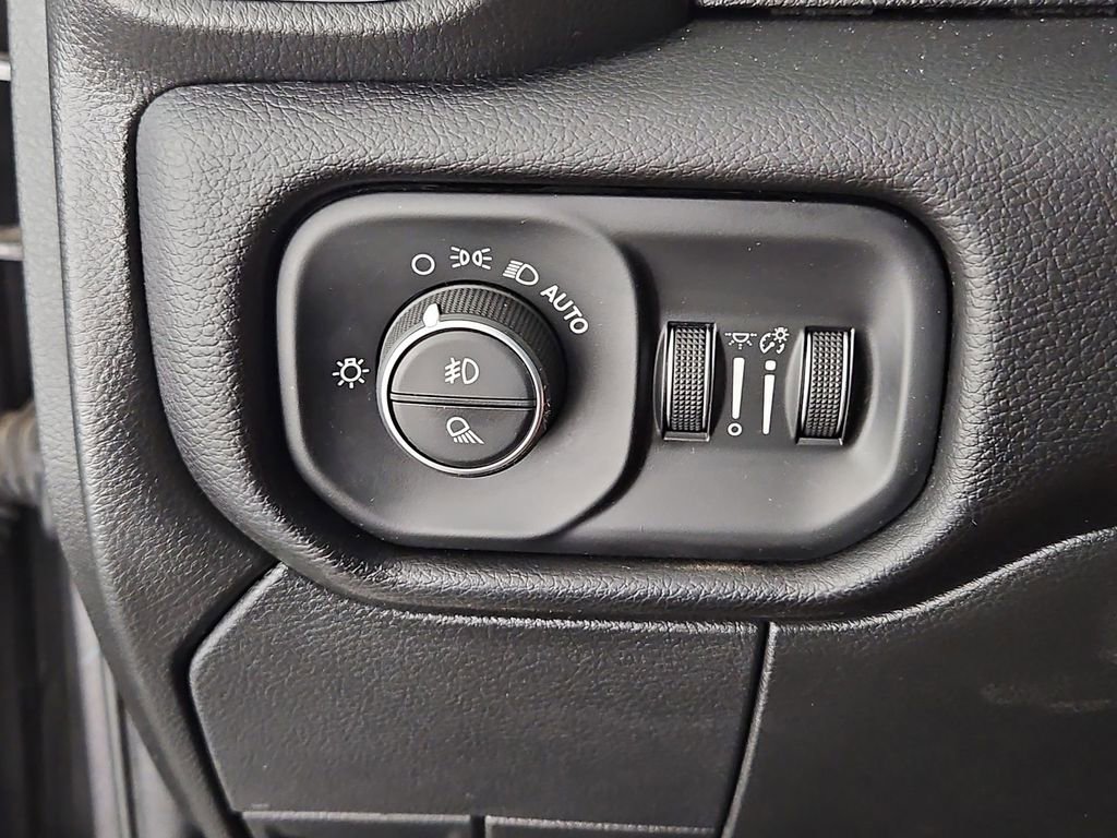 Used 2024 RAM 2500 Laramie image 24