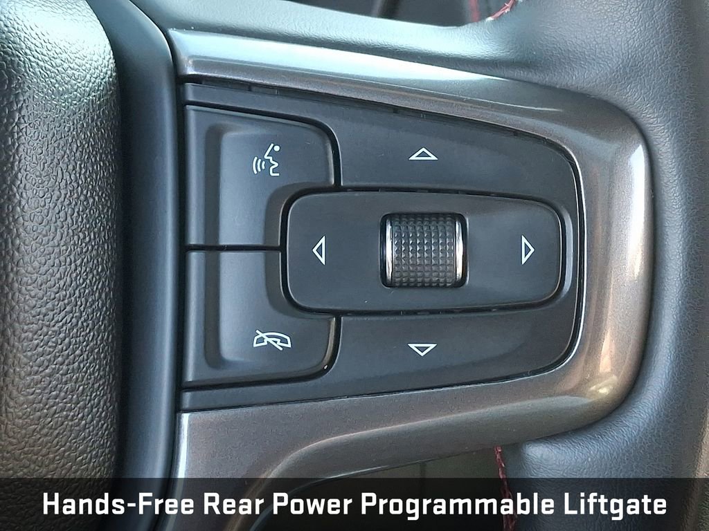 Used 2023 Chevrolet Suburban RST w/ Sport Performance Package AWD/4WD image 29