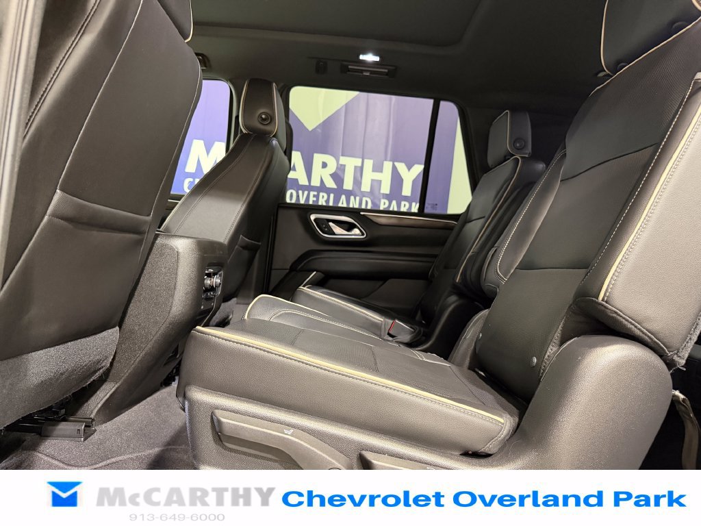 Used 2021 Chevrolet Tahoe Premier w/ Premium Package AWD/4WD image 30