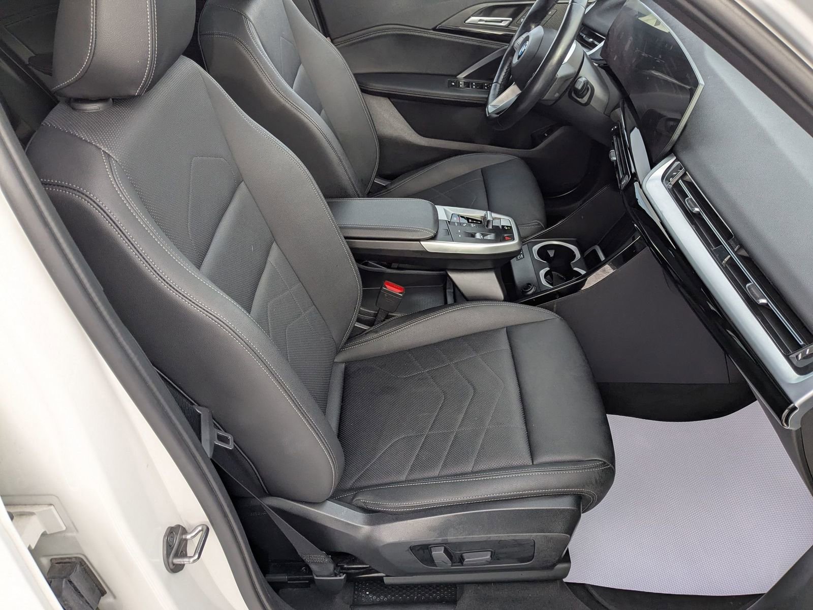 Used 2023 BMW X1 xDrive28i AWD/4WD image 31