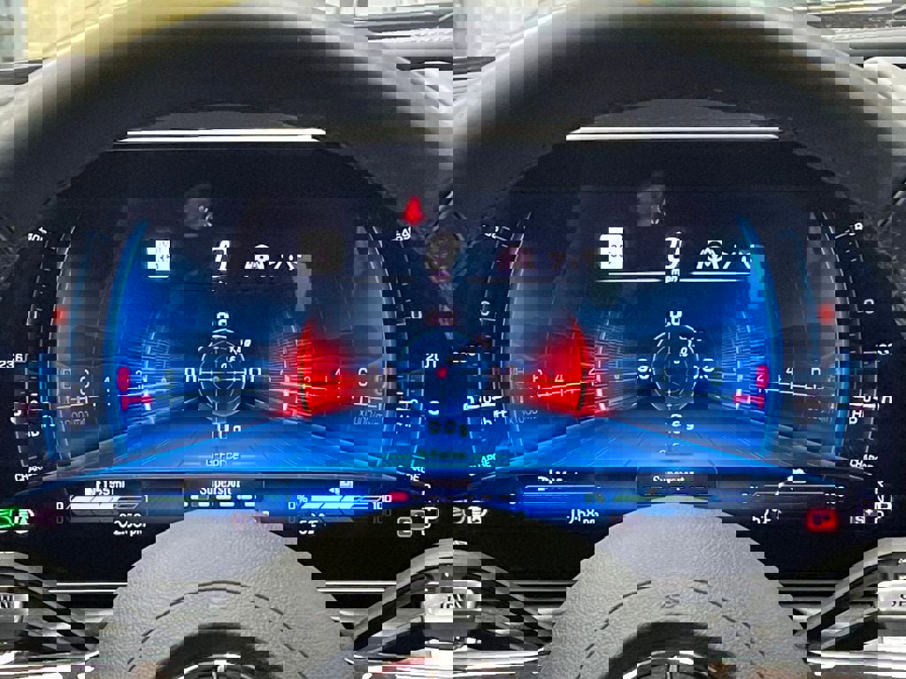 Used 2024 Mercedes-Benz C 63 AMG S image 51