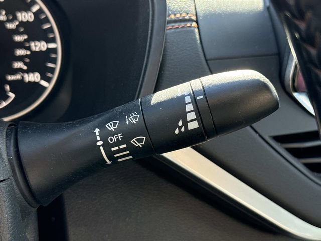 Used 2020 Nissan Altima 2.5 SR w/ Premium Package image 26