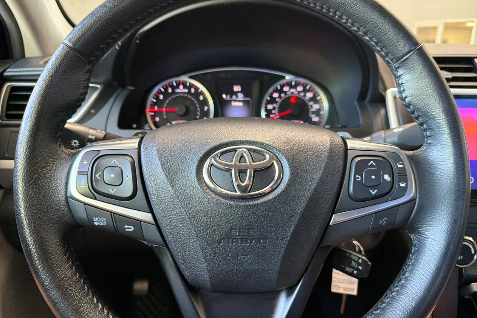 Used 2016 Toyota Camry SE FWD image 22