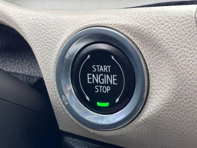 Used 2022 Buick Encore GX Preferred w/ Cold Weather Comfort Package AWD/4WD image 19