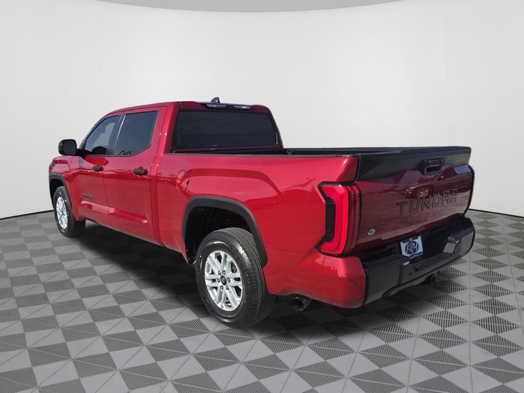 Used 2025 Toyota Tundra SR5 AWD/4WD image 12