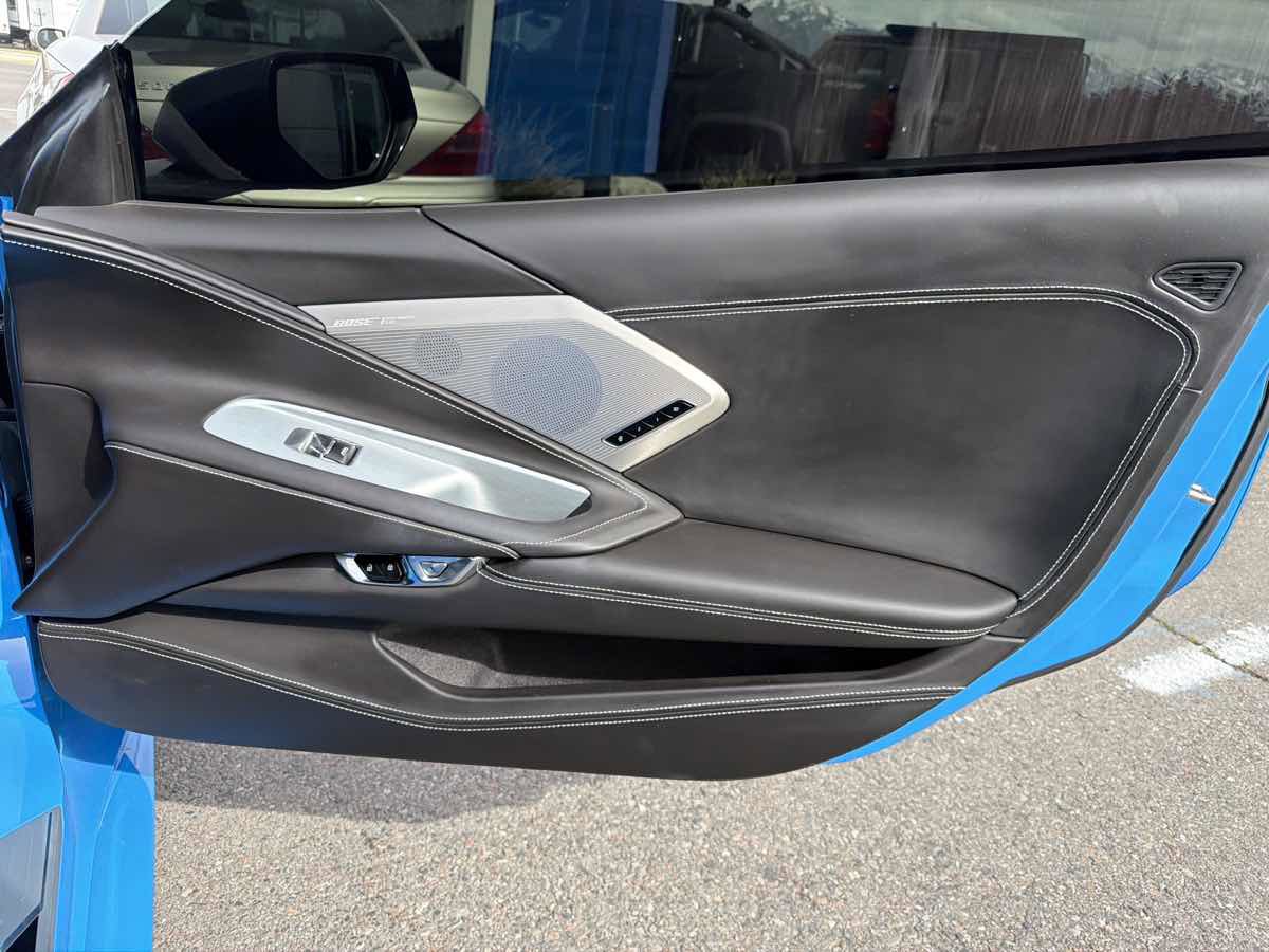 Used 2023 Chevrolet Corvette Stingray Premium Cpe w/ Z51 Performance Package RWD image 14