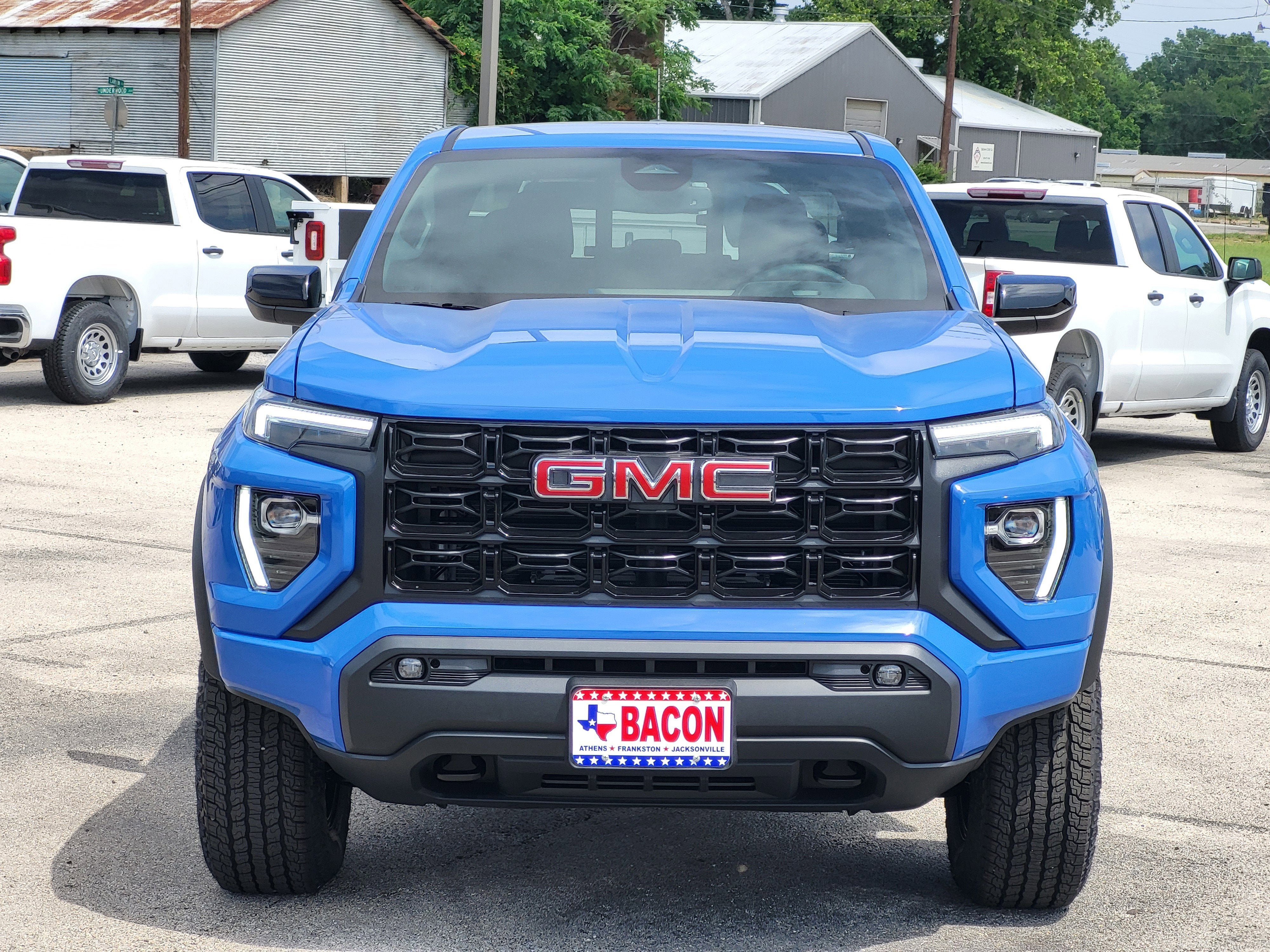 New 2025 GMC Canyon Elevation w/ Convenience Package RWD image 2