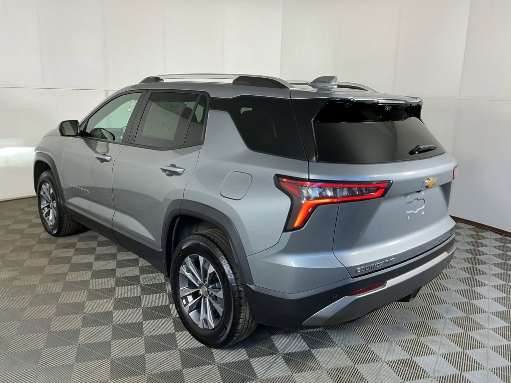 Used 2025 Chevrolet Equinox LT w/ Convenience Package II AWD/4WD image 8