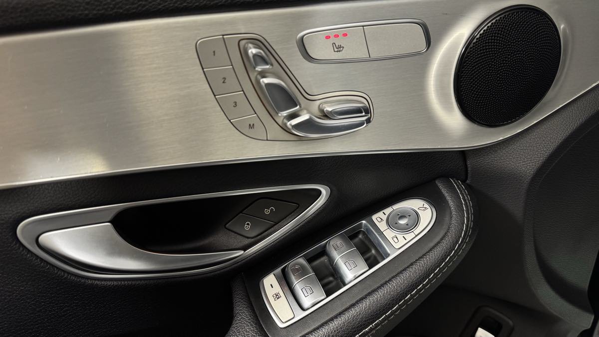Used 2018 Mercedes-Benz C 300 Sedan w/ Premium Package image 14