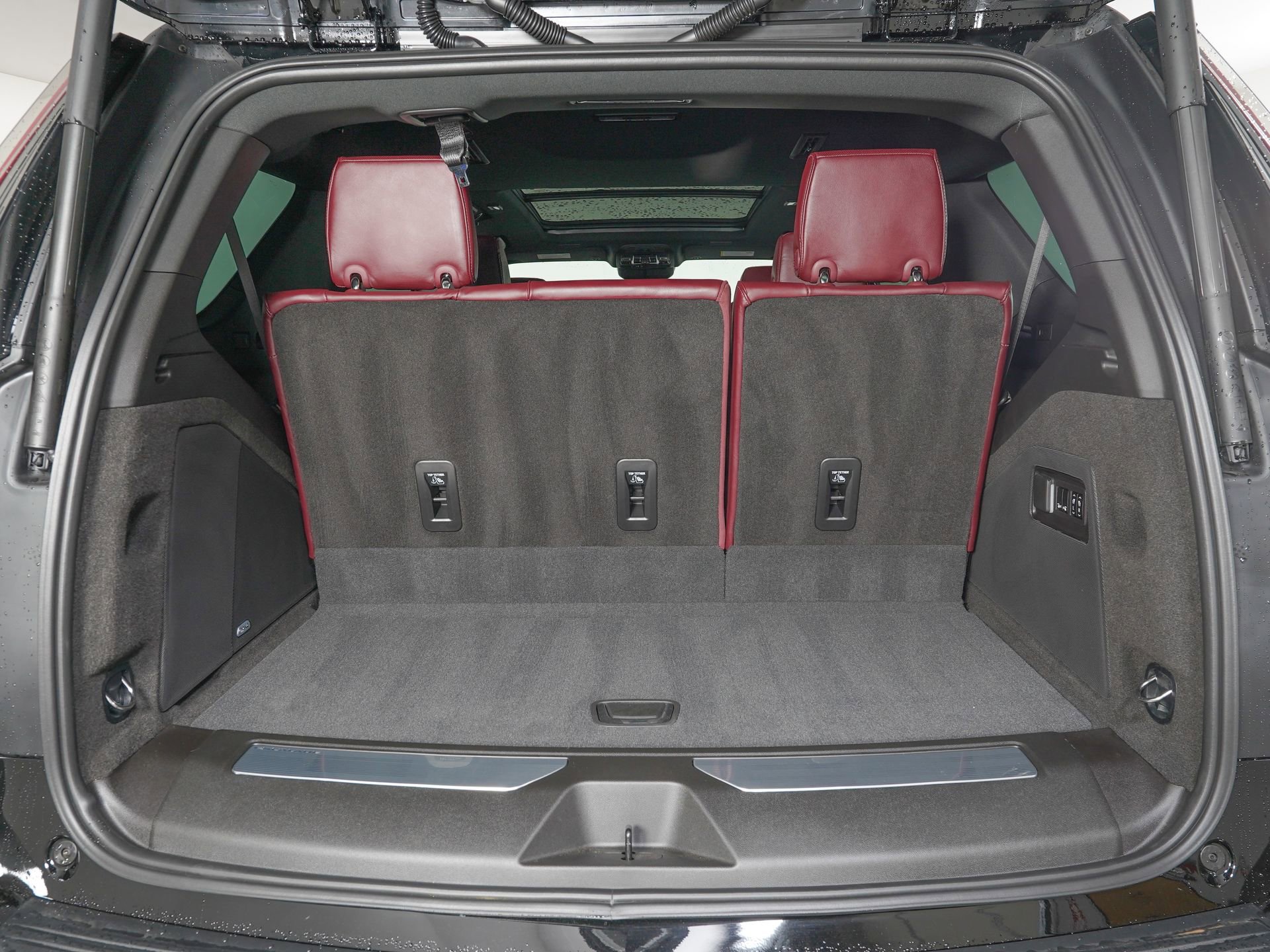 Used 2026 Cadillac Escalade Sport w/ Touring Package image 12