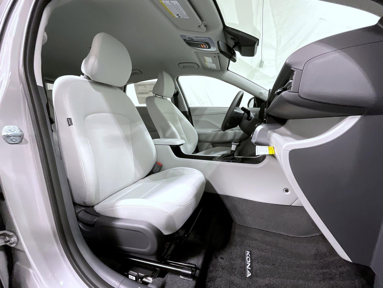 New 2026 Hyundai Kona SE AWD/4WD image 16