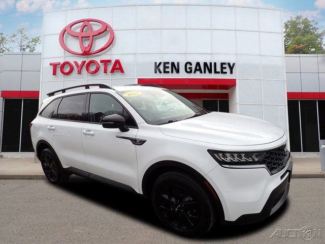 Used 2022 Kia Sorento S