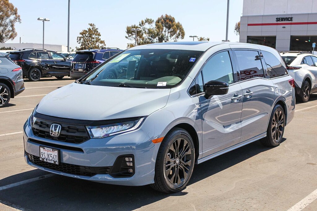 Used 2025 Honda Odyssey Sport-L image 23