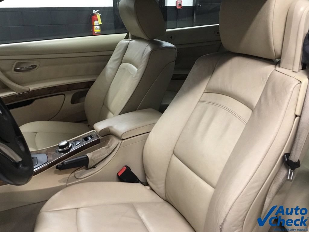 Used 2008 BMW 335i Convertible RWD image 31
