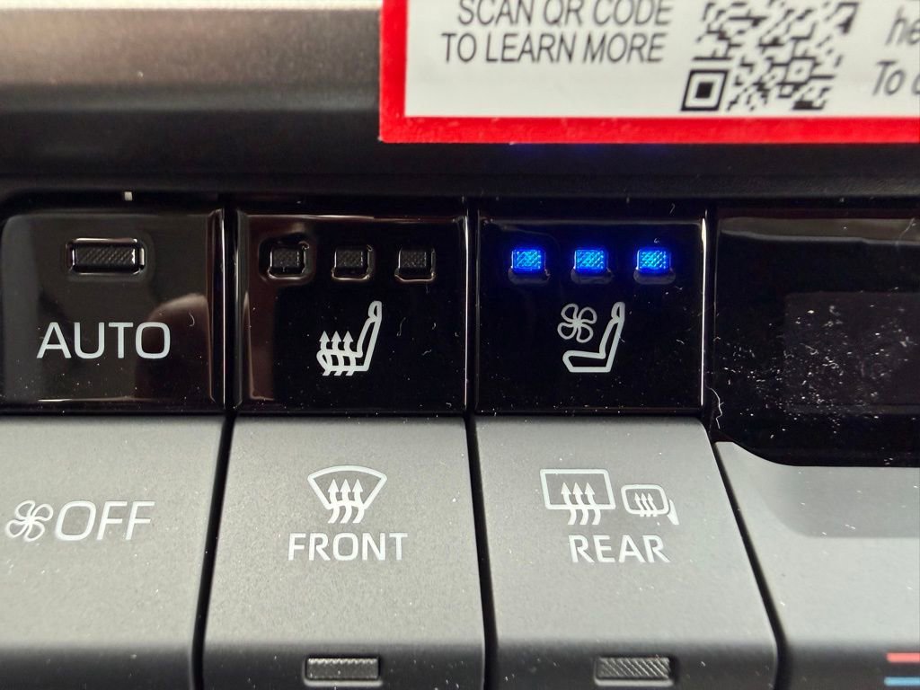 New 2026 Toyota Camry XLE image 18