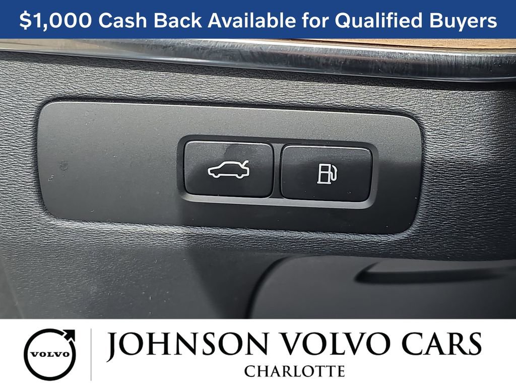 New 2026 Volvo XC90 T8 Plus w/ Protection Package Premier image 29