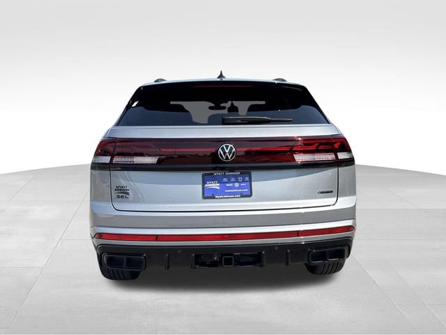 New 2026 Volkswagen Atlas Cross Sport SEL R-Line image 4