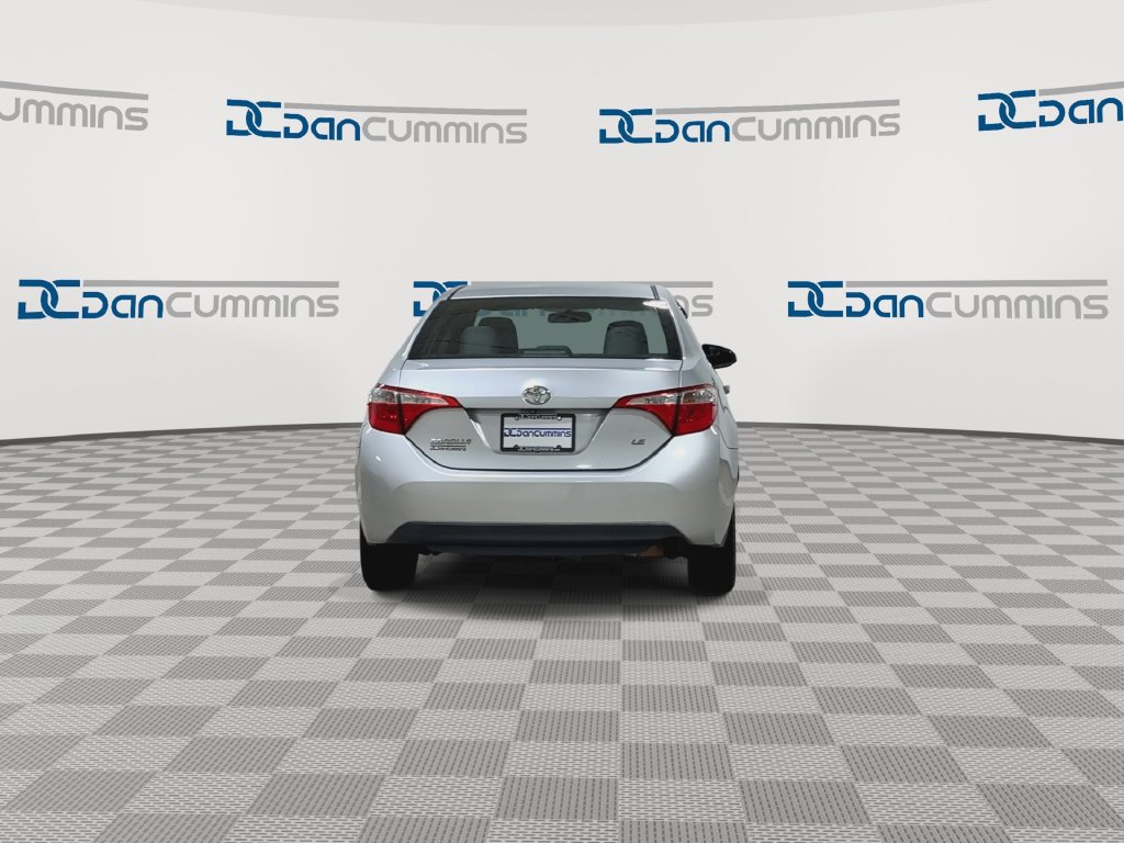 Used 2016 Toyota Corolla LE FWD image 7