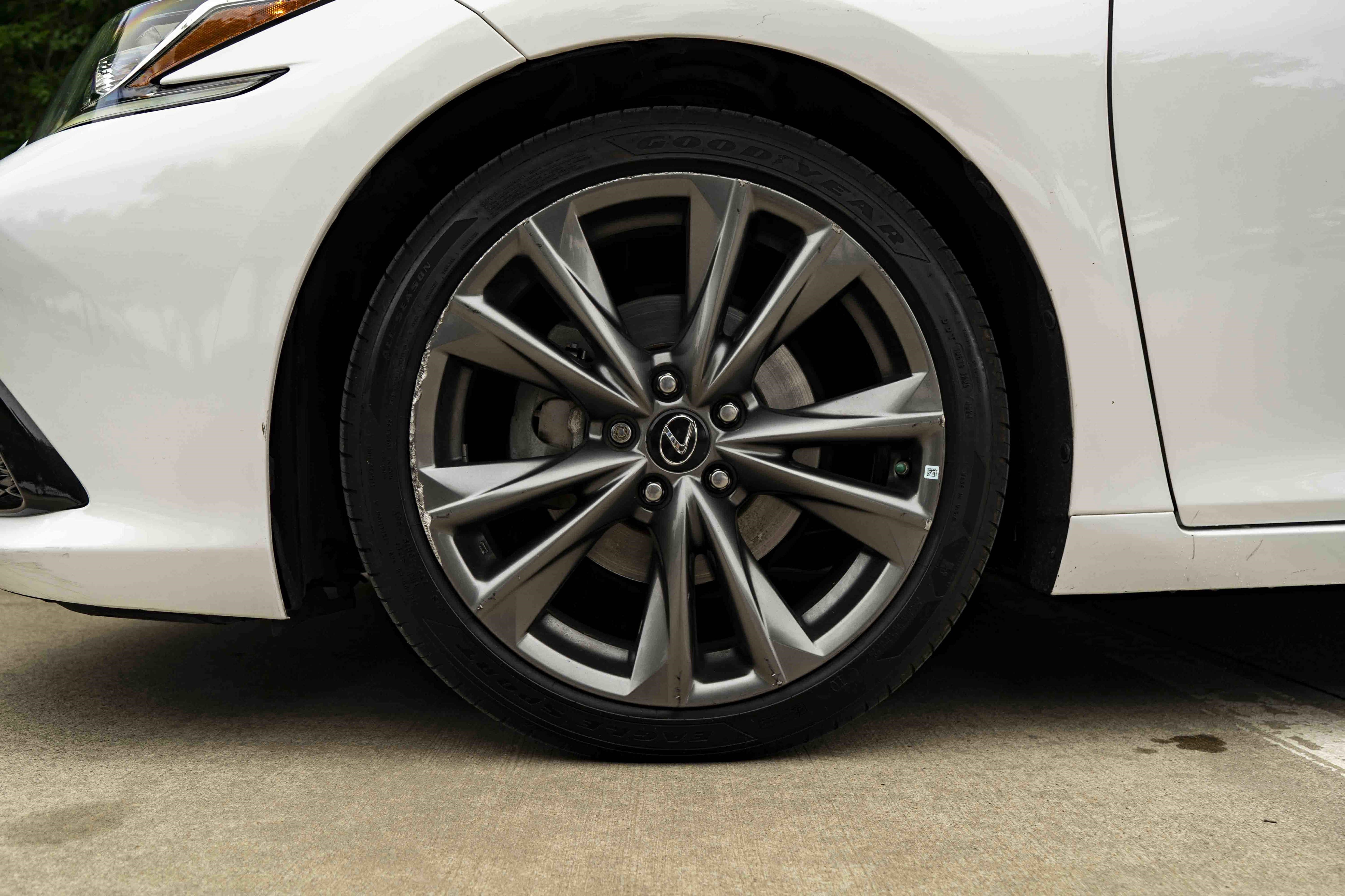 Used 2021 Lexus ES 350 F Sport w/ Accessory Package FWD image 14