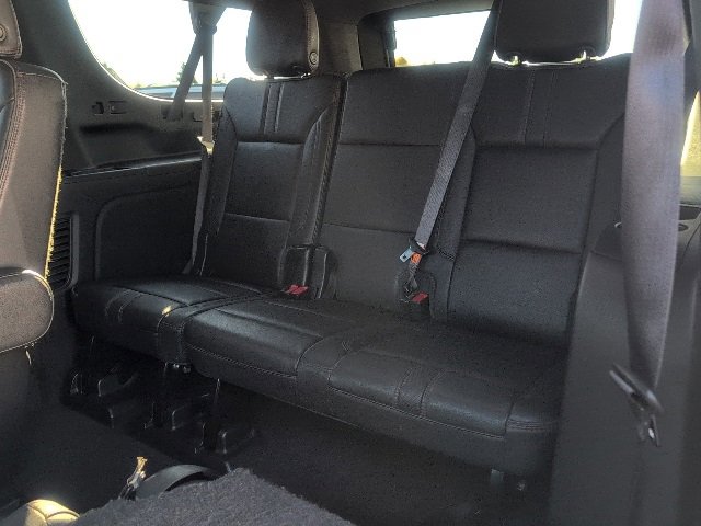 Used 2022 Chevrolet Suburban RST image 37