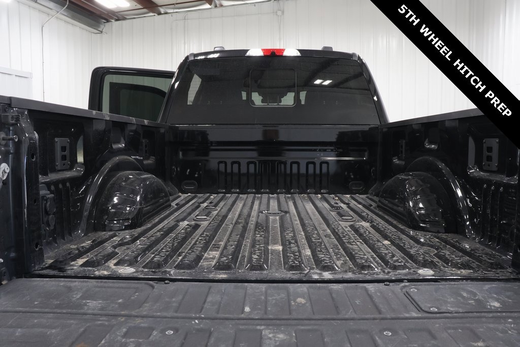 Used 2025 Ford F250 Platinum image 37