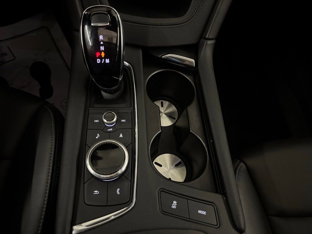 Certified 2025 Cadillac XT6 Premium Luxury image 30