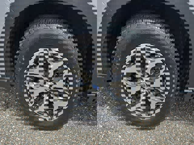 Used 2021 Subaru Forester Premium AWD/4WD image 14