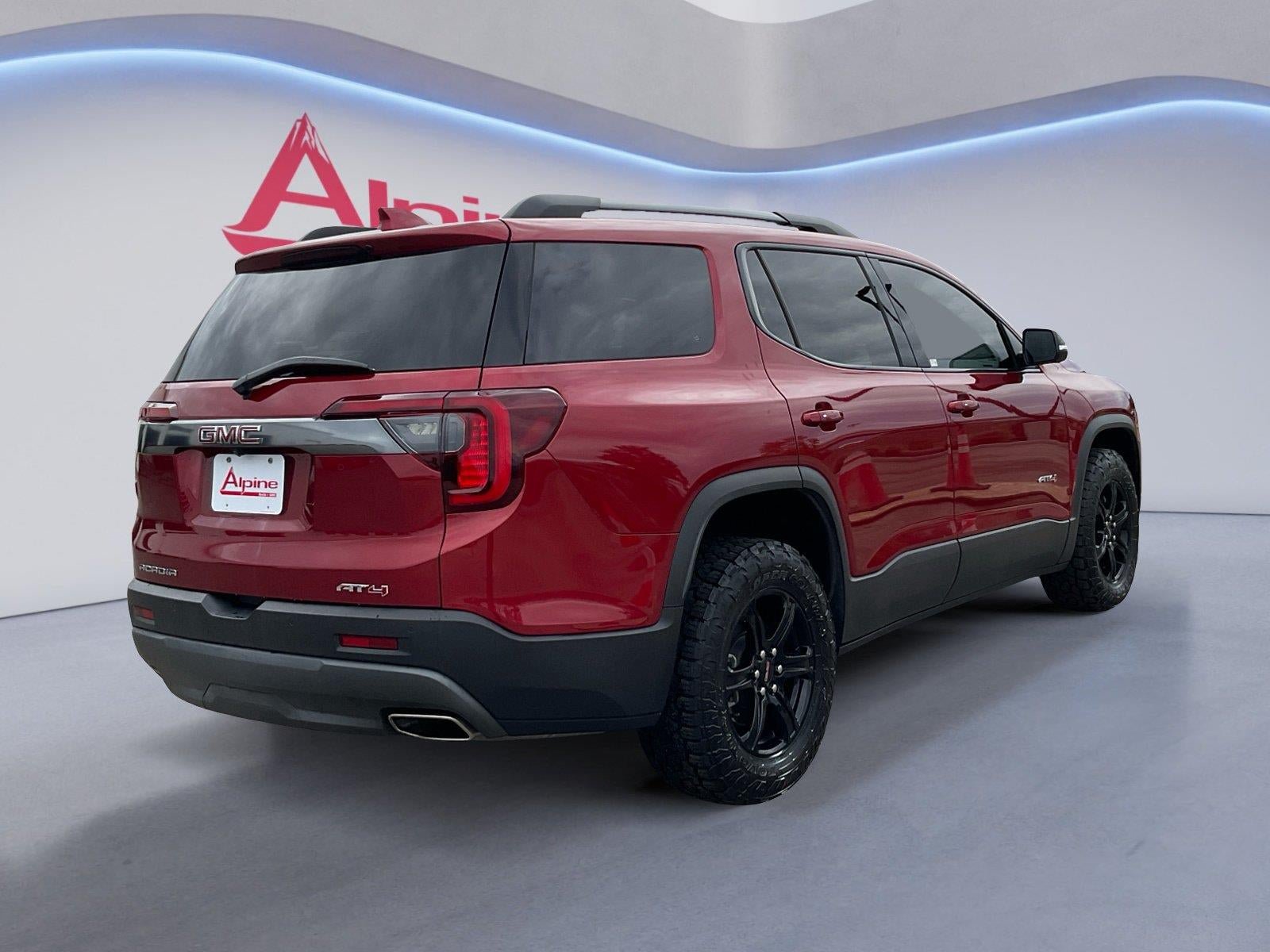 Certified 2022 GMC Acadia AT4 w/ Technology Package AWD/4WD image 5