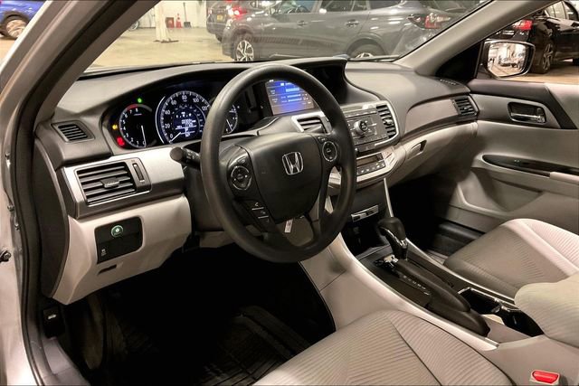Used 2015 Honda Accord LX image 14