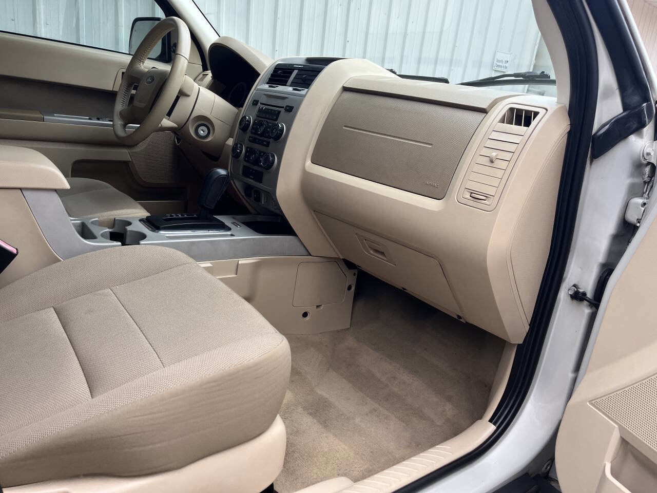 Used 2009 Ford Escape XLT FWD image 12