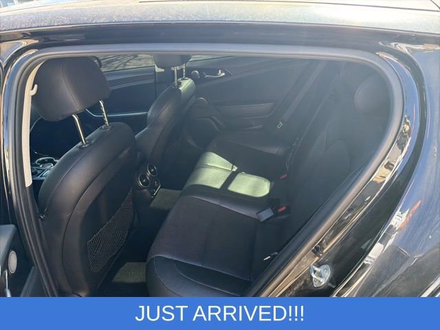 Used 2018 Kia Stinger Premium image 7